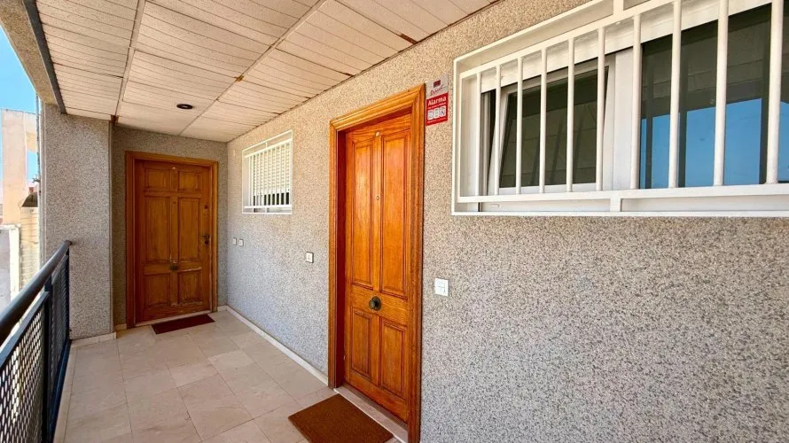 Ático de 2 dormitorios en Torrevieja, Spain No. 1753 № 3