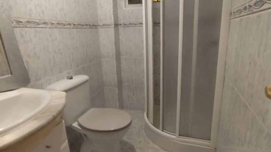 Apartamento de 1 dormitorio en Torrevieja, Spain No. 2142 № 2