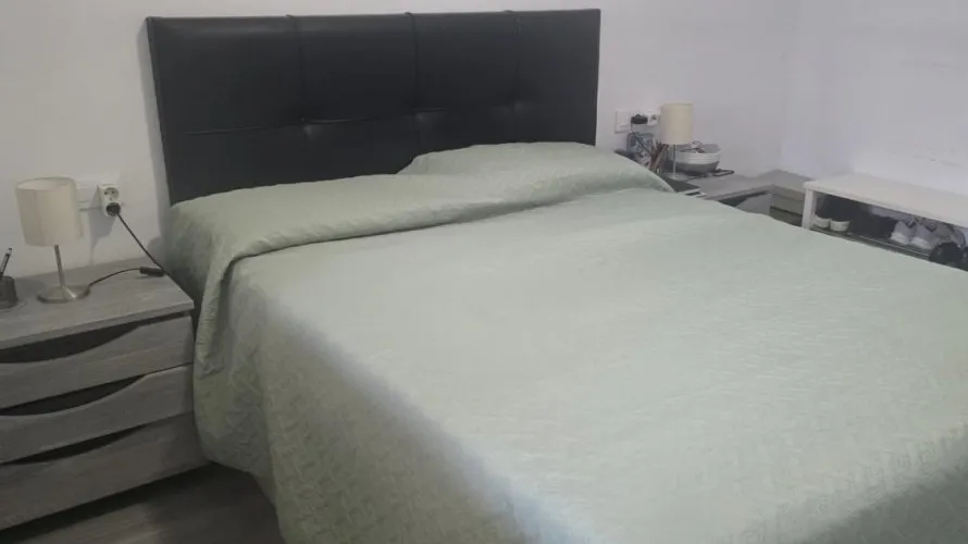 Apartamento de 4 dormitorios en Paterna, Spain No. 1756 № 5