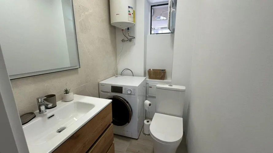 Apartamento de 62m² en Alicante, Spain No. 2069 № 3