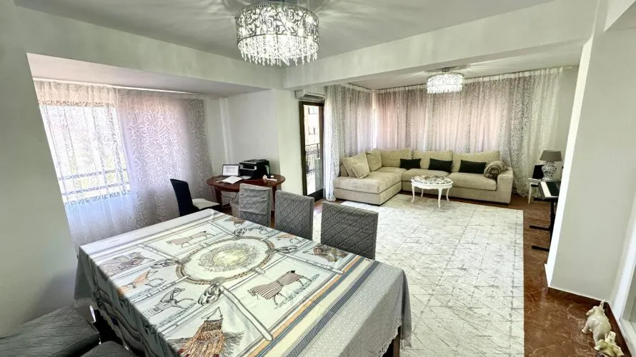 Apartamento de 4 dormitorios en Alicante, Spain No. 1938 № 15