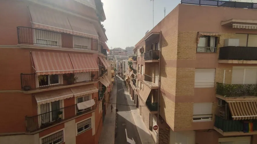 Apartamento de 2 dormitorios en Alicante, Spain No. 1749 № 10