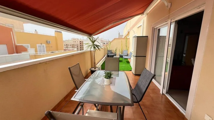Ático de 2 dormitorios en Torrevieja, Spain No. 2067 № 2
