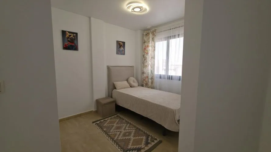 Apartamento de 3 dormitorios en Torrevieja, Spain No. 2013 № 17