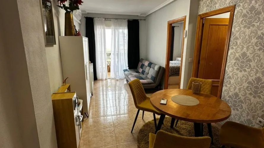 Apartamento de 2 dormitorios en Torrevieja, Spain No. 2090 № 19