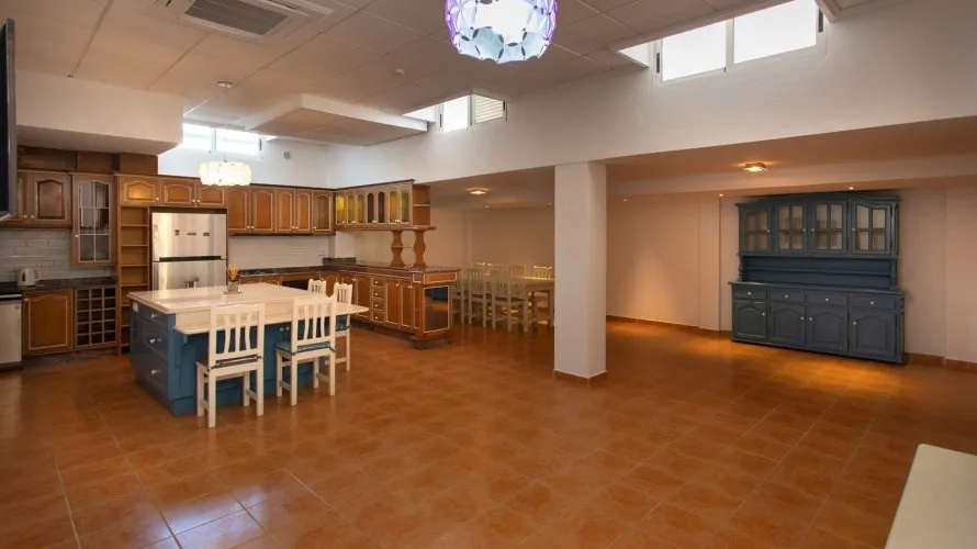 Villa de 180m² en Torrevieja, Spain No. 1945 № 2