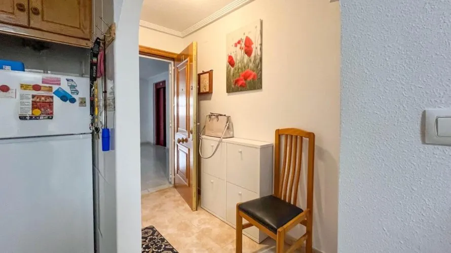 Apartamento de 1 dormitorio en Torrevieja, Spain No. 2234 № 10