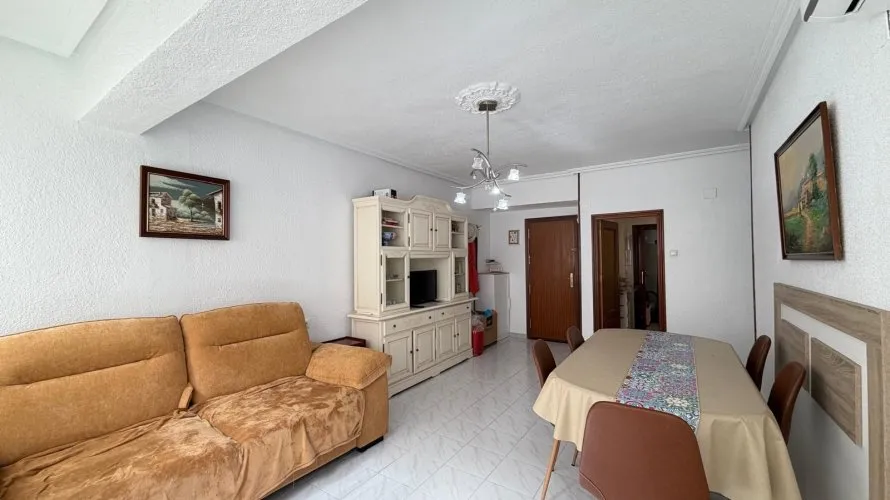 Apartamento de 3 dormitorios en Torrevieja, Spain No. 2241 № 26