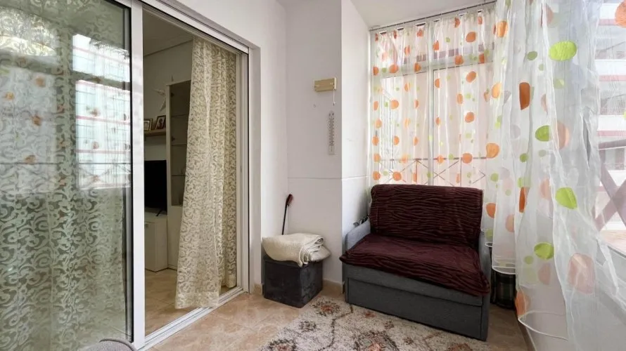 Apartamento de 1 dormitorio en Torrevieja, Spain No. 2234 № 7