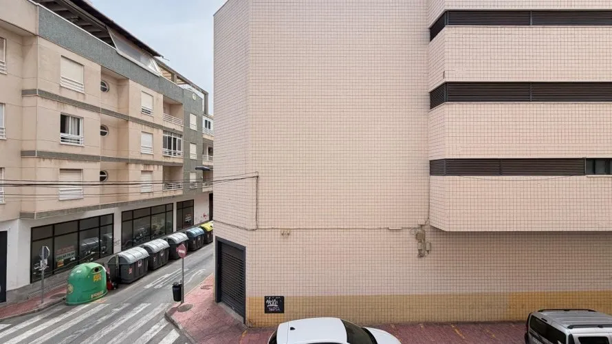 Apartamento de 3 dormitorios en Torrevieja, Spain No. 2241 № 21
