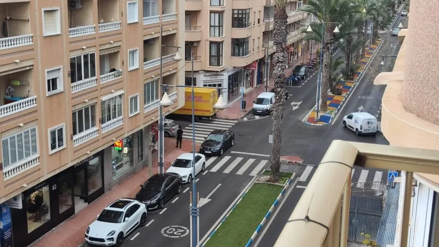 Apartamento de 1 dormitorio en Torrevieja, Spain No. 2129 № 3