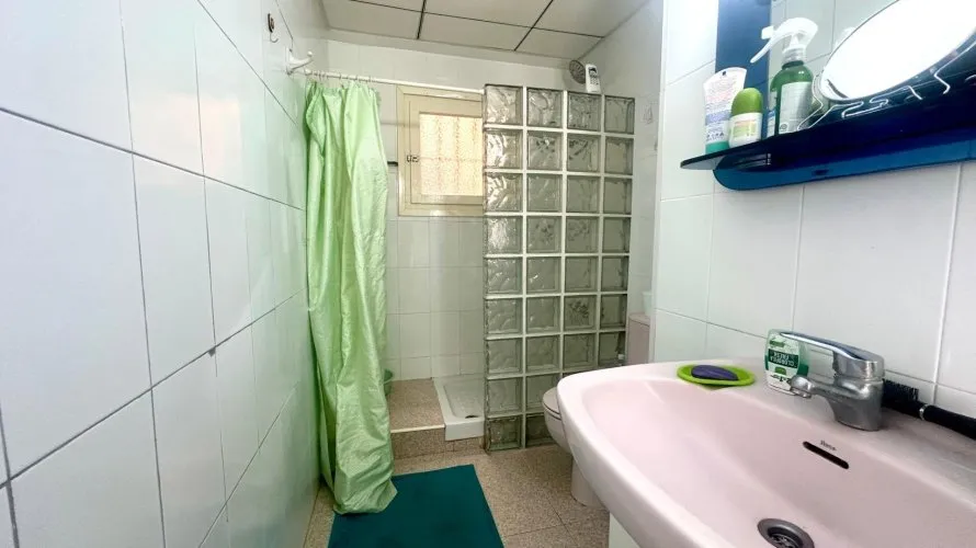 Apartamento de 83m² en Alicante, Spain No. 2199 № 2