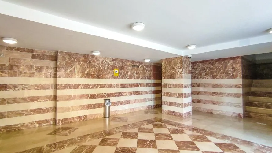 Apartamento de 2 dormitorios en Villajoyosa, Spain No. 1735