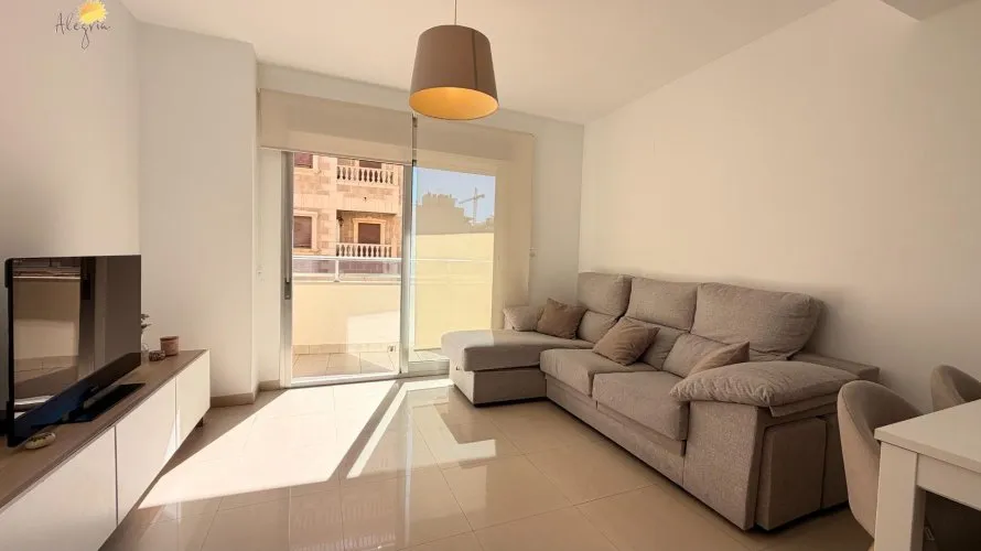 Apartamento de 1 dormitorio en Torrevieja, Spain No. 2197 № 22