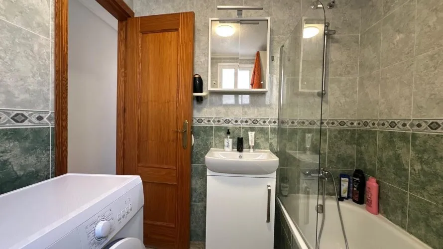 Apartamento de 1 dormitorio en Torrevieja, Spain No. 2121 № 8