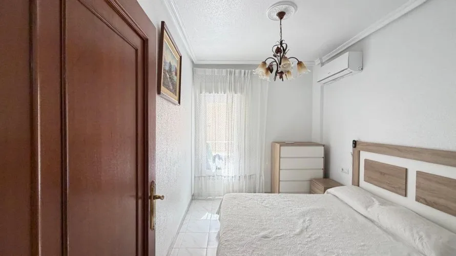 Apartamento de 3 dormitorios en Torrevieja, Spain No. 2241 № 12
