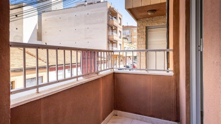 Apartamento de 95m² en Torrevieja, Spain No. 2230 № 3