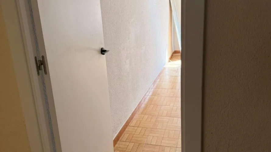 Apartamento de 3 dormitorios en La Florida, Spain No. 2162 № 4