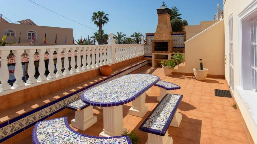 Villa de 180m² en Torrevieja, Spain No. 1945 № 25