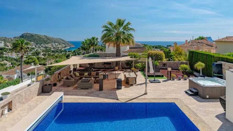Villa de 247m² en Moraira, Spain No. 1742 № 21