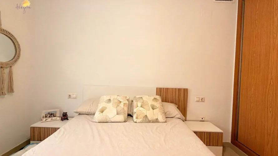 Apartamento de 1 dormitorio en Torrevieja, Spain No. 2197 № 13