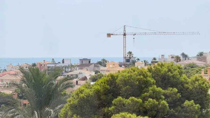 Apartamento de 1 dormitorio en La Zenia, Spain No. 2000 № 1