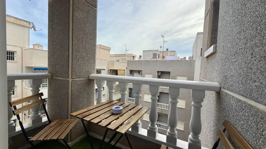 Apartamento de 1 dormitorio en Torrevieja, Spain No. 2127 № 17