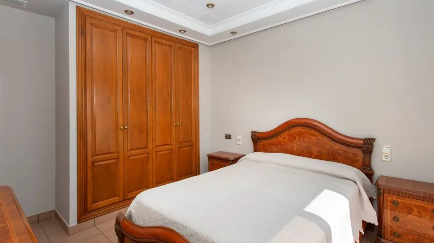 Villa de 180m² en Torrevieja, Spain No. 1945 № 9