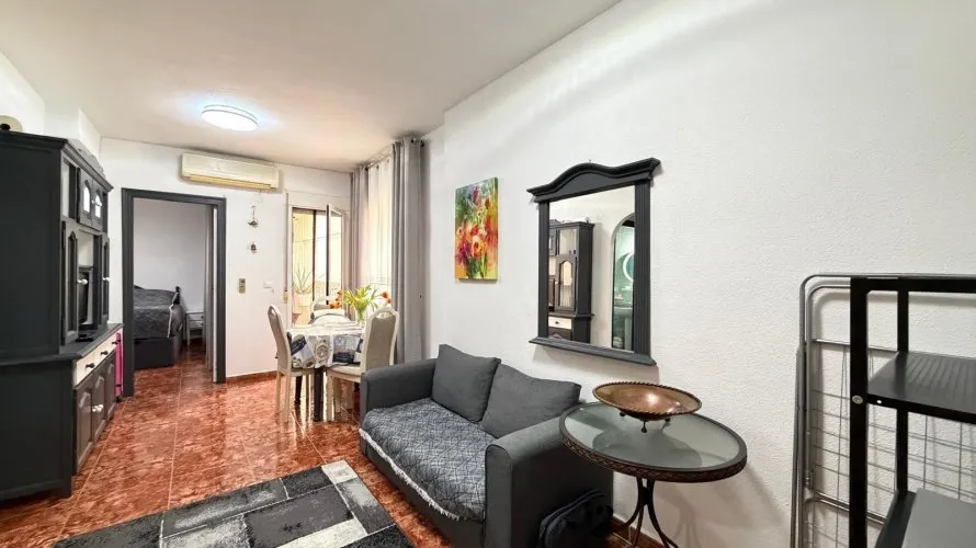 Apartamento de 1 dormitorio en Torrevieja, Spain No. 2118 № 24