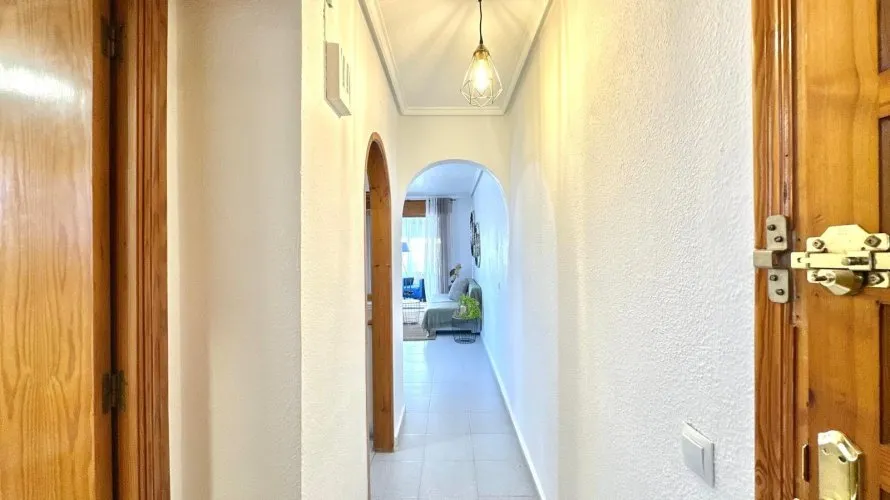 Apartamento de 1 dormitorio en Torrevieja, Spain No. 2160 № 22