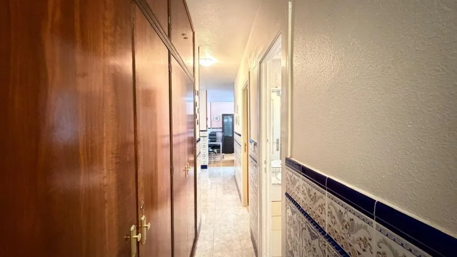 Apartamento de 1 dormitorio en Torrevieja, Spain No. 2080 № 21