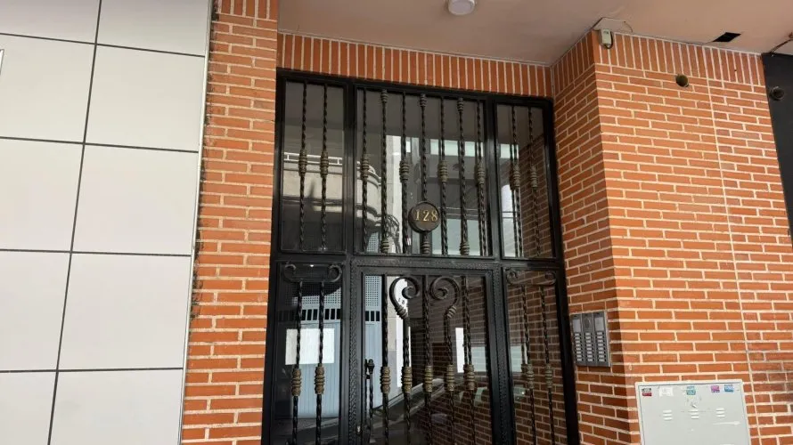 Apartamento de 2 dormitorios en Torrevieja, Spain No. 2152 № 2