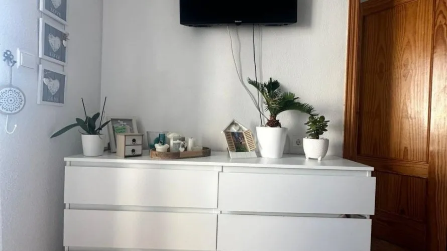 Apartamento de 1 dormitorio en Torrevieja, Spain No. 2134 № 11