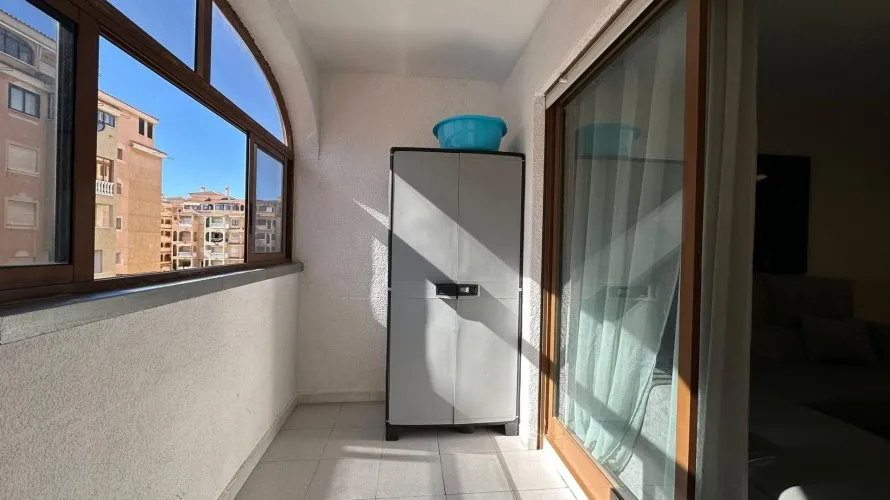 Apartamento de 3 dormitorios en Torrevieja, Spain No. 2126 № 6
