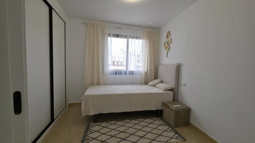 Apartamento de 3 dormitorios en Torrevieja, Spain No. 2013 № 20