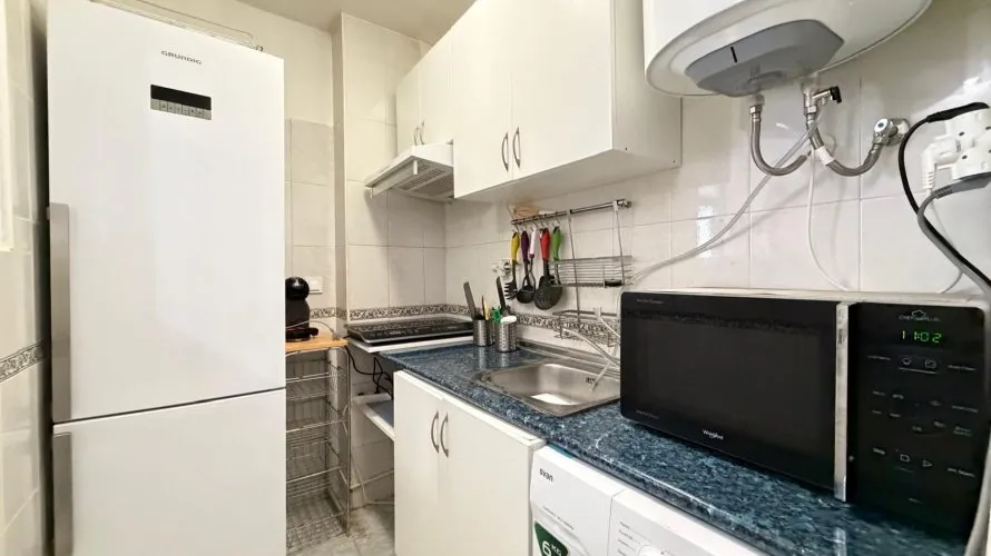 Apartamento de 1 dormitorio en Torrevieja, Spain No. 2080 № 5