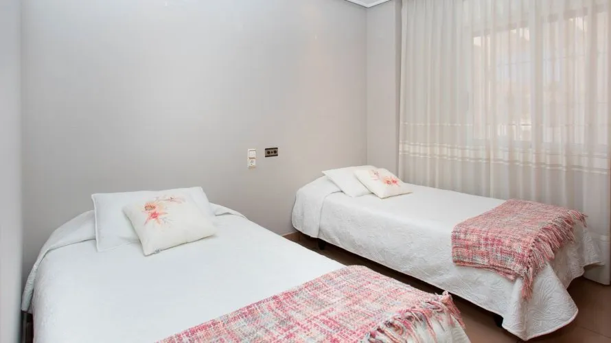 Villa de 180m² en Torrevieja, Spain No. 1945 № 16