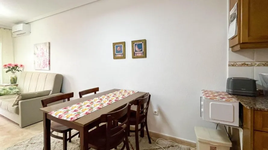 Apartamento de 1 dormitorio en Torrevieja, Spain No. 2234 № 18