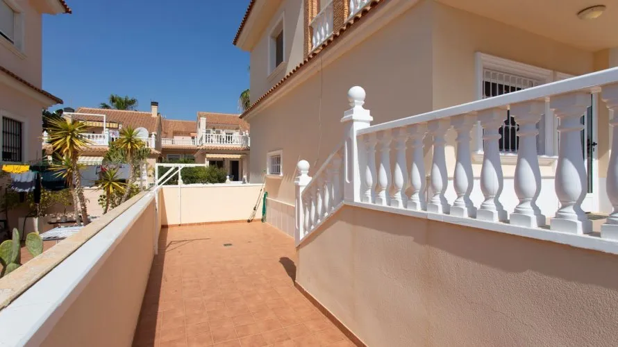 Villa de 180m² en Torrevieja, Spain No. 1945 № 21