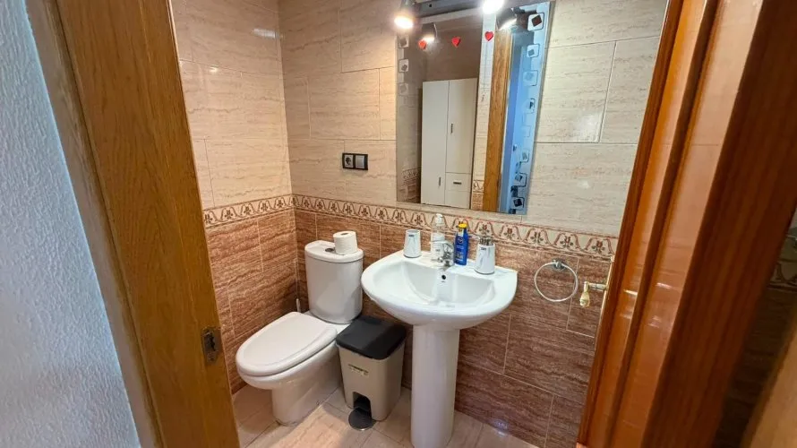 Apartamento de 2 dormitorios en Torrevieja, Spain No. 2221 № 24