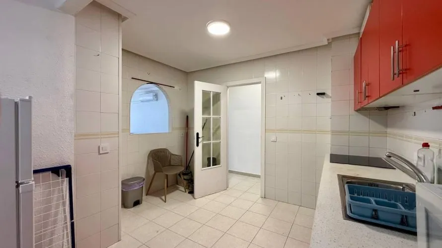 Apartamento de 2 dormitorios en Torrevieja, Spain No. 2082 № 8