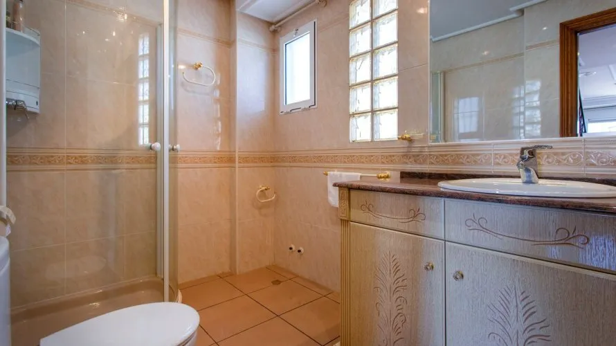 Villa de 180m² en Torrevieja, Spain No. 1945 № 12