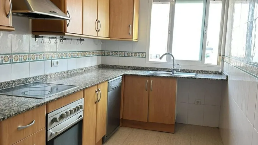 Apartamento de 2 dormitorios en Torrevieja, Spain No. 2189 № 9