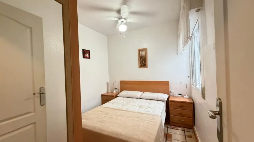 Apartamento de 1 dormitorio en Torrevieja, Spain No. 2080 № 14