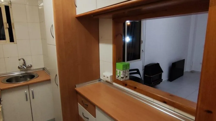 Apartamento de 1 dormitorio en Torrevieja, Spain No. 2142 № 3