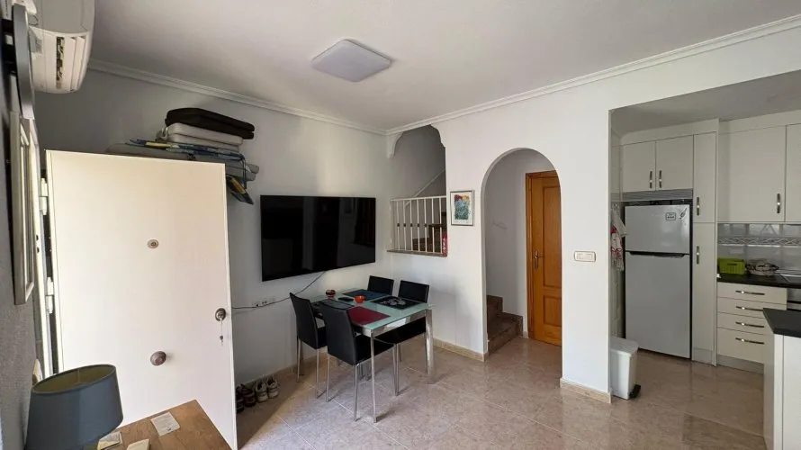 Сasa de 2 dormitorios en Alicante, Spain No. 2111 № 18