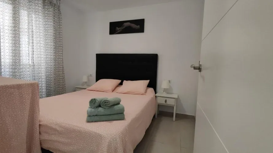 Apartamento de 1 dormitorio en Torrevieja, Spain No. 2129 № 1
