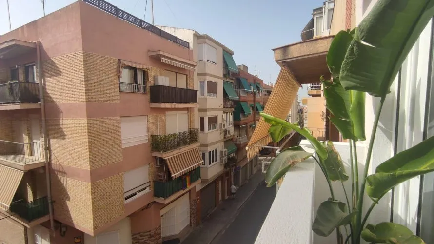 Apartamento de 2 dormitorios en Alicante, Spain No. 1749 № 27