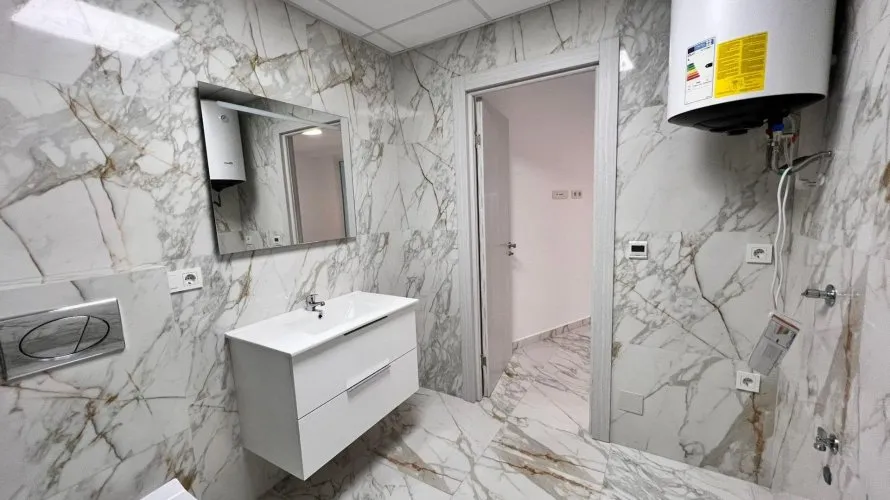 Apartamento de 1 dormitorio en Torrevieja, Spain No. 2038