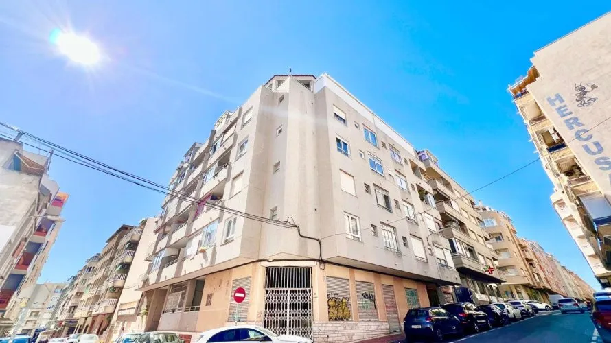Ático de 1 dormitorio en Torrevieja, Spain No. 2130 № 28